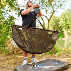 Nash Carp Care Weigh Sling Camo